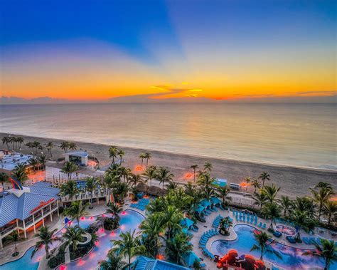 Margaritaville Blog | 25 Best Romantic Beach Vacations In FL