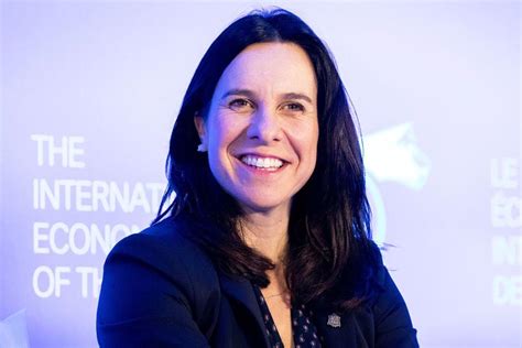 Montreal Mayor Valérie Plante Collapses at News Conference But Says She ...