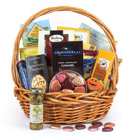 Autumn Harvest Gift Basket- Thanksgiving Basket By San Francisco Gift ...