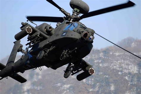 HELI SERBU APACHE ~ Strategi dan Alutsista Militer