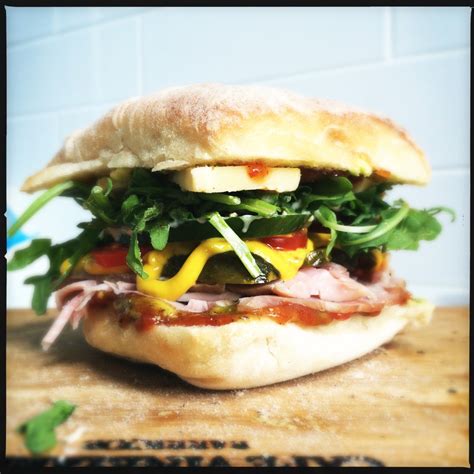 Free Range Ham and Pickle Sandwich – timmyfoody