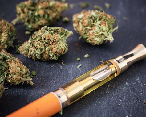 What are the Different Types of Cannabis Vaping Pens? | LiT Vape Pens ...