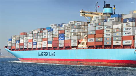 Maersk cargo ship wallpaper - Photography wallpapers - #44551