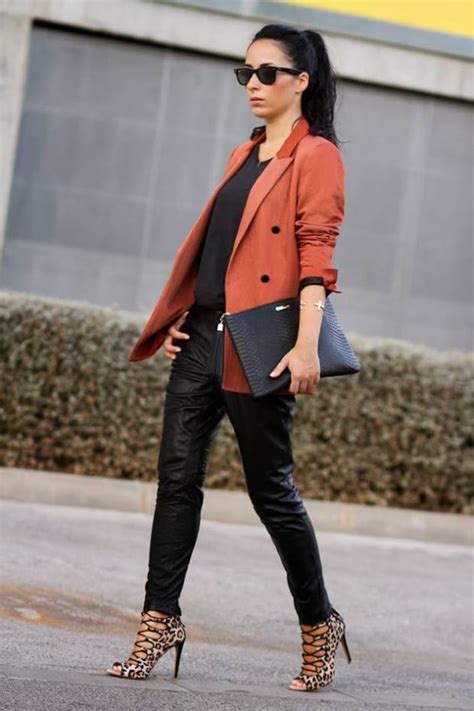 20 Classy Chic Outfit Ideas for Fall - Style Motivation