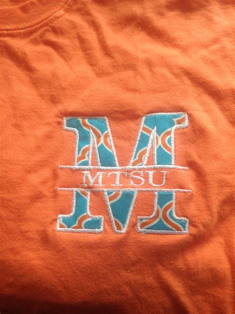 Mtsu on comfort colors | Mtsu, Pocket tee, T shirt