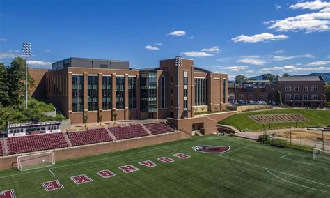 Roanoke College unveils new athletic center - Roanoke Times: Photo