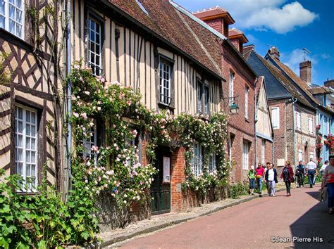 Visitez Gerberoy, joyau de l'Oise en Picardie, Henri Le Sidaner, roses