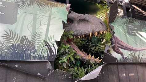 PHOTOS, VIDEO: Indominus Rex Roars into NEW Finale of Jurassic World ...