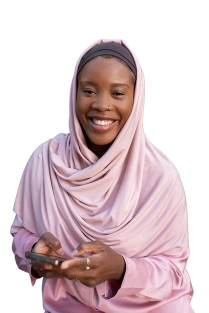 Free PSD | Portrait of woman wearing hijab