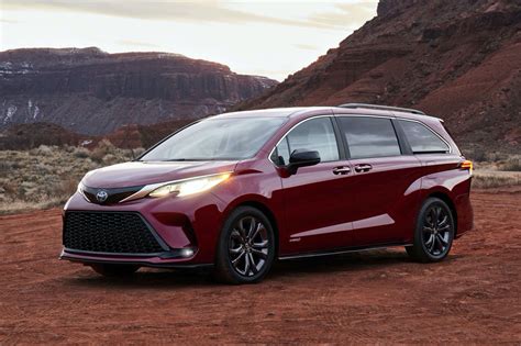 2021 Toyota Sienna Unveiled as Bold New Hybrid Minivan With Available ...