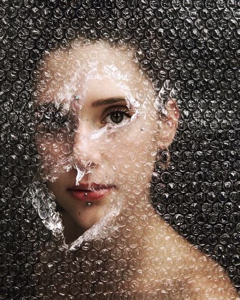 Bubble wrap creative photography ideas and inspiration / from @worduuup ...