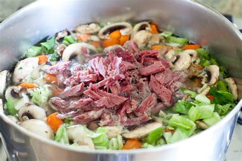 FOODjimoto: Corned Beef and Cabbage Soup