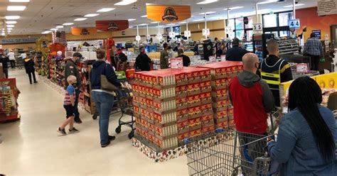 DVIDS - News - Commissaries announce holiday shopping schedule