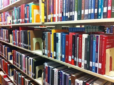 File:Shelves of Language Books in Library.JPG - Wikimedia Commons