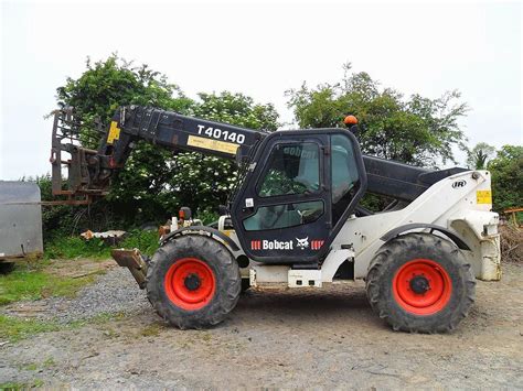 2002 Bobcat T40140