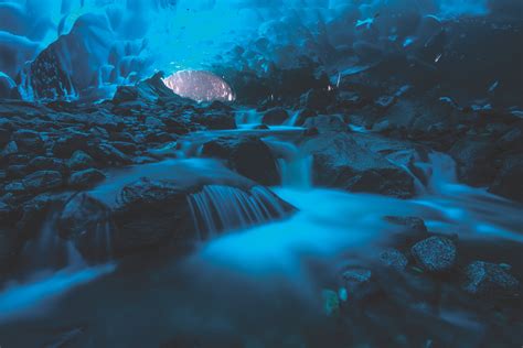 Last Frontier Magazine | Mendenhall Ice Caves