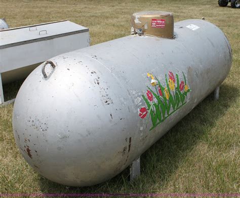 500 Gallon Propane Tank In Council Grove Ks Item D5255 | Free Nude Porn ...