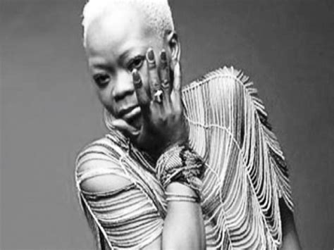 Brenda Fassie Biography, Brenda Fassie's Famous Quotes - Sualci Quotes 2019