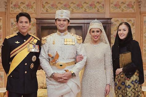 Sultan of Brunei's Daughter Princess Azemah Marries Her First Cousin in ...