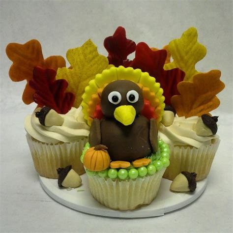 Denver's November Cakes and Desserts Are Here - The Makery Cake Company