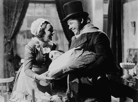 Gene and Kathleen Lockhart as Bob and Martha Cratchit in "A Christmas ...