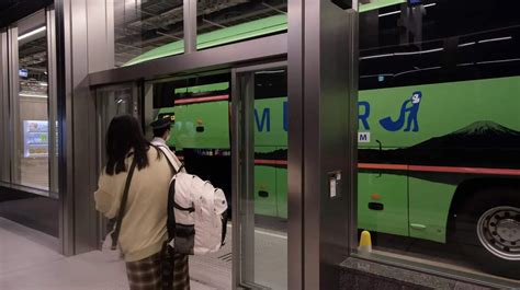 Tokyo to Osaka: Are Night Buses in Japan Worth It? - A Day Of Zen