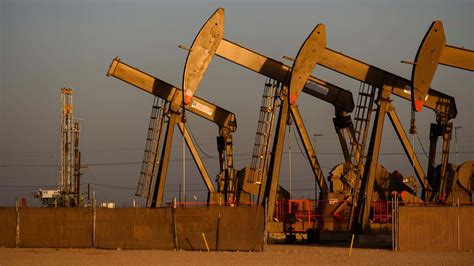 US oil and gas extraction will hit a record high in 2023