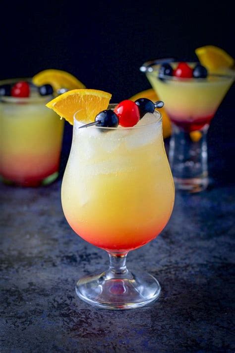 This tequila sunrise cocktail recipe is so pretty and easy to make, as ...