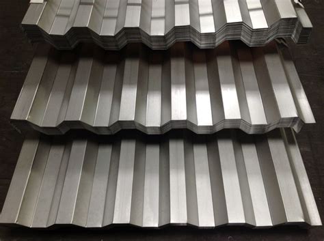 Galvalume Corrugated Metal Panels Www.steelogic.com 7.2 rib (SL36 ...