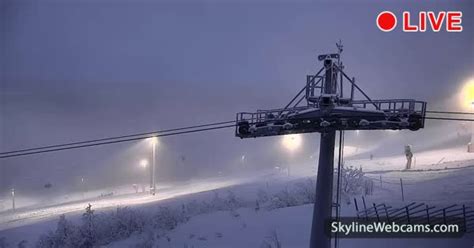 【LIVE】 Live Cam Levi - Ski Slopes | SkylineWebcams