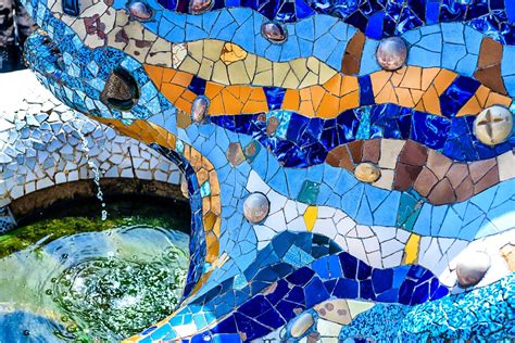 Park Guell: Step inside the futuristic vision of Gaudí | Gaudi mosaic ...