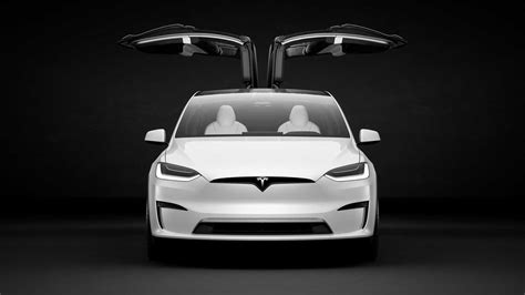 Tesla's Falcon Wing doors were riddled with issues: See how it started