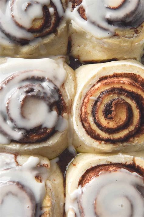 Vegan, gluten-free cinnamon rolls without yeast - George Eats