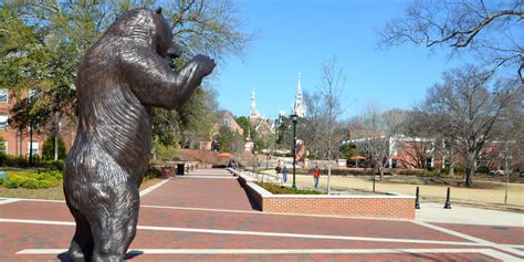 Mercer University Changes Date of Revamped Homecoming Celebration - The Den