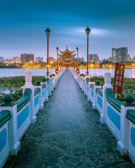 Blue Hour at Lotus Lake, Kaohsiung : r/taiwan