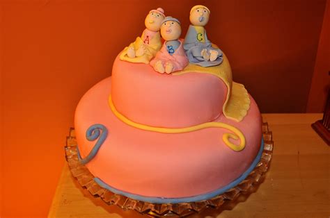 Cakes, Kids, Etc.: Baby Shower Cake for Triplets