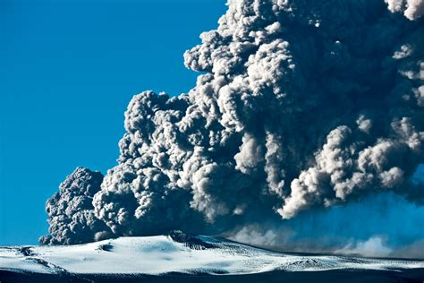 What is Volcanic Ash | Volcanic Gas Facts | DK Find Out