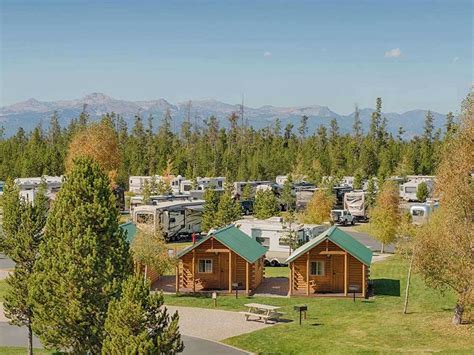 Yellowstone Grizzly RV Park | Go Camping America