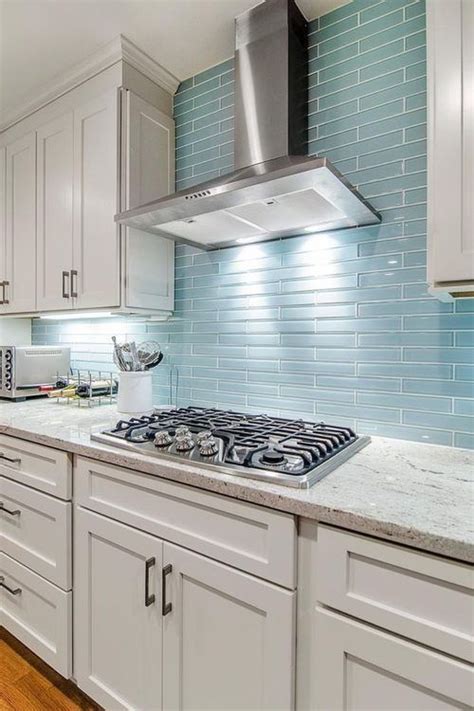 35 The Best Kitchen Backsplash Ideas - MAGZHOUSE