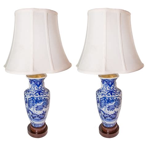 Pair of Antique Chinese Blue and White Porcelain Table Lamps : On ...