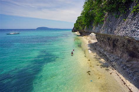 Paradise ... | Tangkaan Beach, Padre Burgos, Southern Leyte,… | Flickr