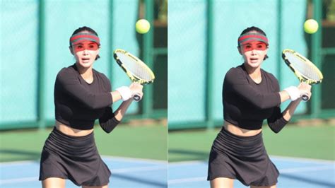 Yuni Shara Tampil Seksi Saat Main Tennis, Body Rampingnya Jadi Sorotan ...