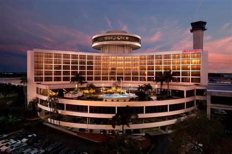 THE 10 CLOSEST Hotels to Tampa Intl Airport (TPA)