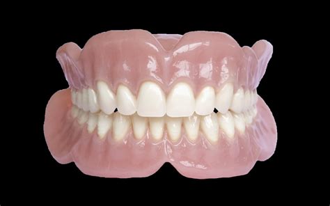 Complete Dentures – Dentic Denture Clinic