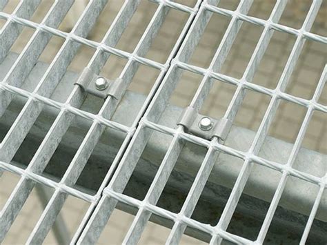 How to Install Steel Gratings Correctly and Quickly?