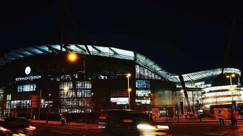 Etihad Stadium Desktop Wallpaper | Stadium wallpaper, Desktop wallpaper ...