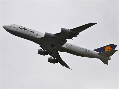 Lufthansa Boeing 747-8 Intercontinental Takes Flight – Flight Blogger ...