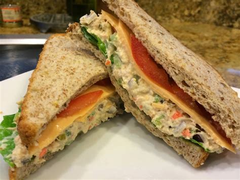 TASTE OF HAWAII: WORLD'S BEST TUNA SANDWICH RECIPE