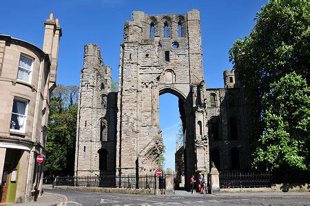 Kelso Abbey Feature Page on Undiscovered Scotland