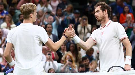 Wimbledon 2021: Andy Murray exits in fourth round as top seeds advance